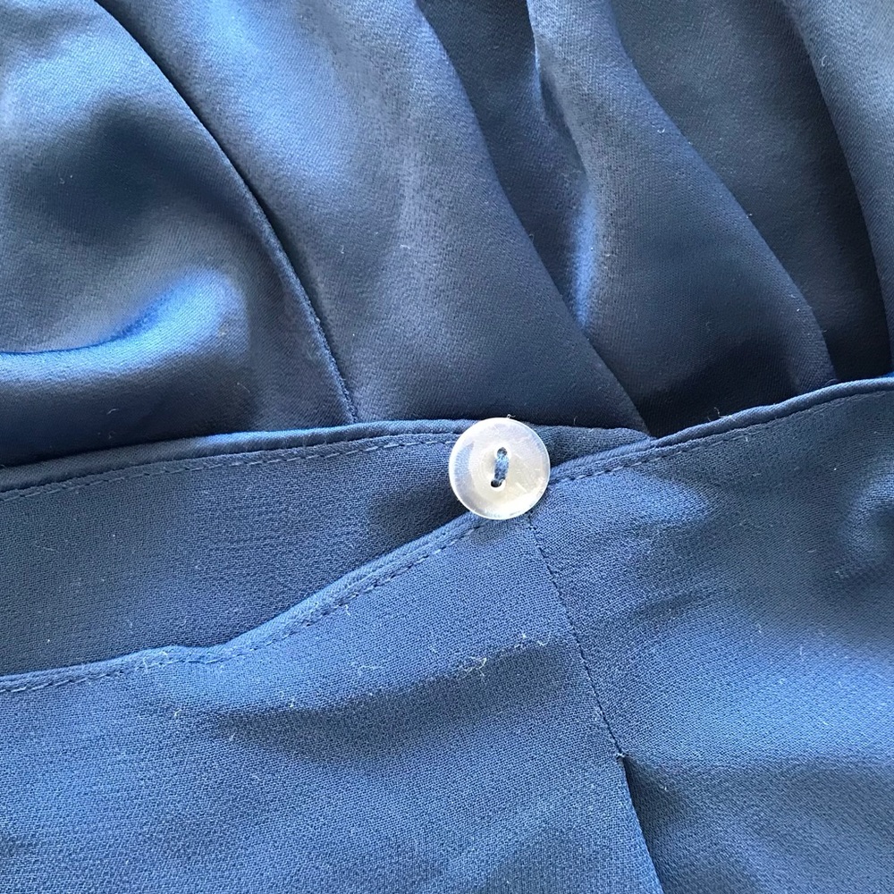 Guess Wrap Front Blouse (NWOT) - Picture 8 of 11